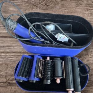 Dyson LE Royal Blue and Rosd Gold Air Wrap Styling Tool